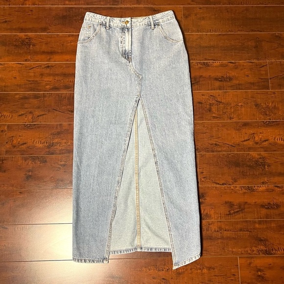 LIONESS Showpo Barbie Split Denim Midi Skirt Faded Denim Blue Size Small Revolve - Picture 4 of 13